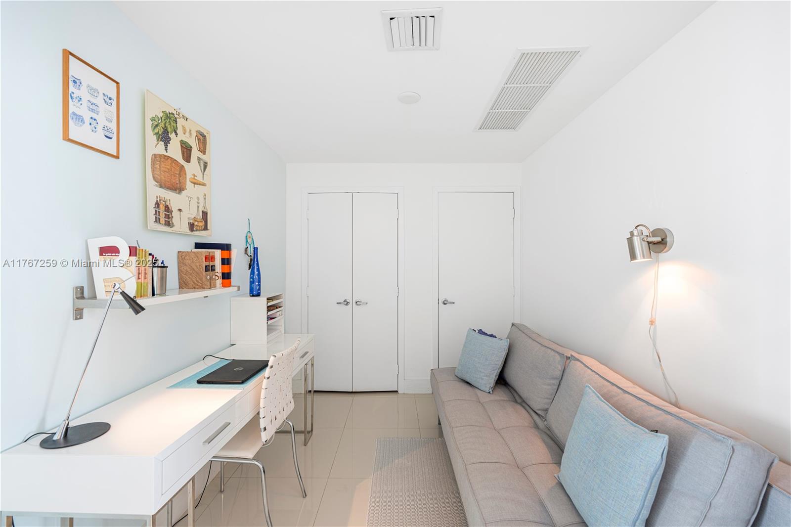 MARINABLUE CONDO - Residential