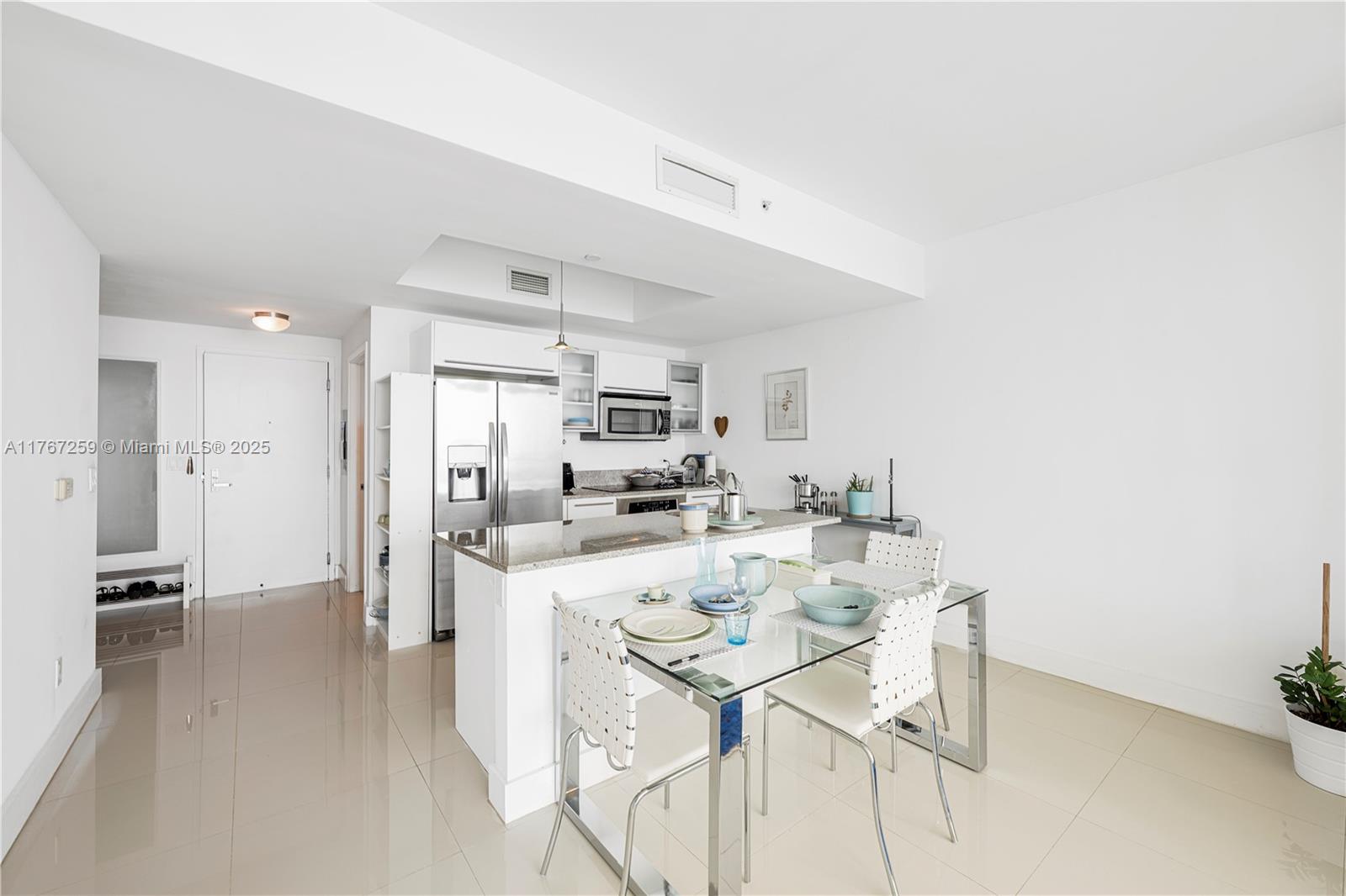 MARINABLUE CONDO - Residential
