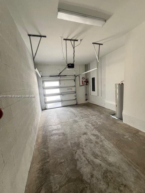 AMERICAN EXPRESS TRACT - Residential Lease