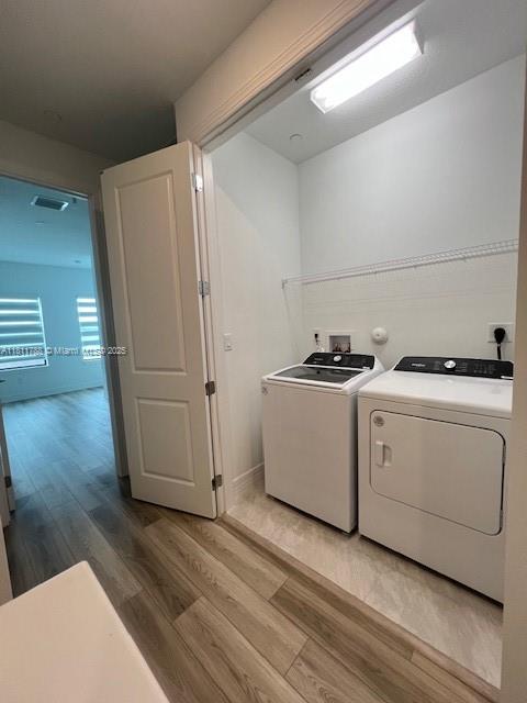 AMERICAN EXPRESS TRACT - Residential Lease