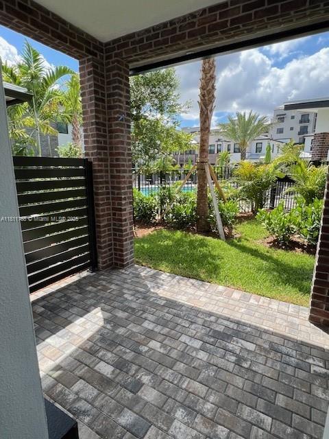 AMERICAN EXPRESS TRACT - Residential Lease