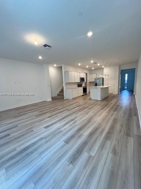 AMERICAN EXPRESS TRACT - Residential Lease