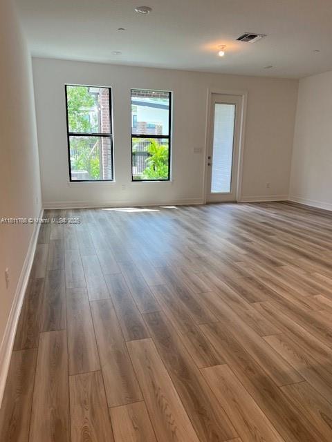 AMERICAN EXPRESS TRACT - Residential Lease