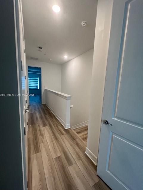 AMERICAN EXPRESS TRACT - Residential Lease