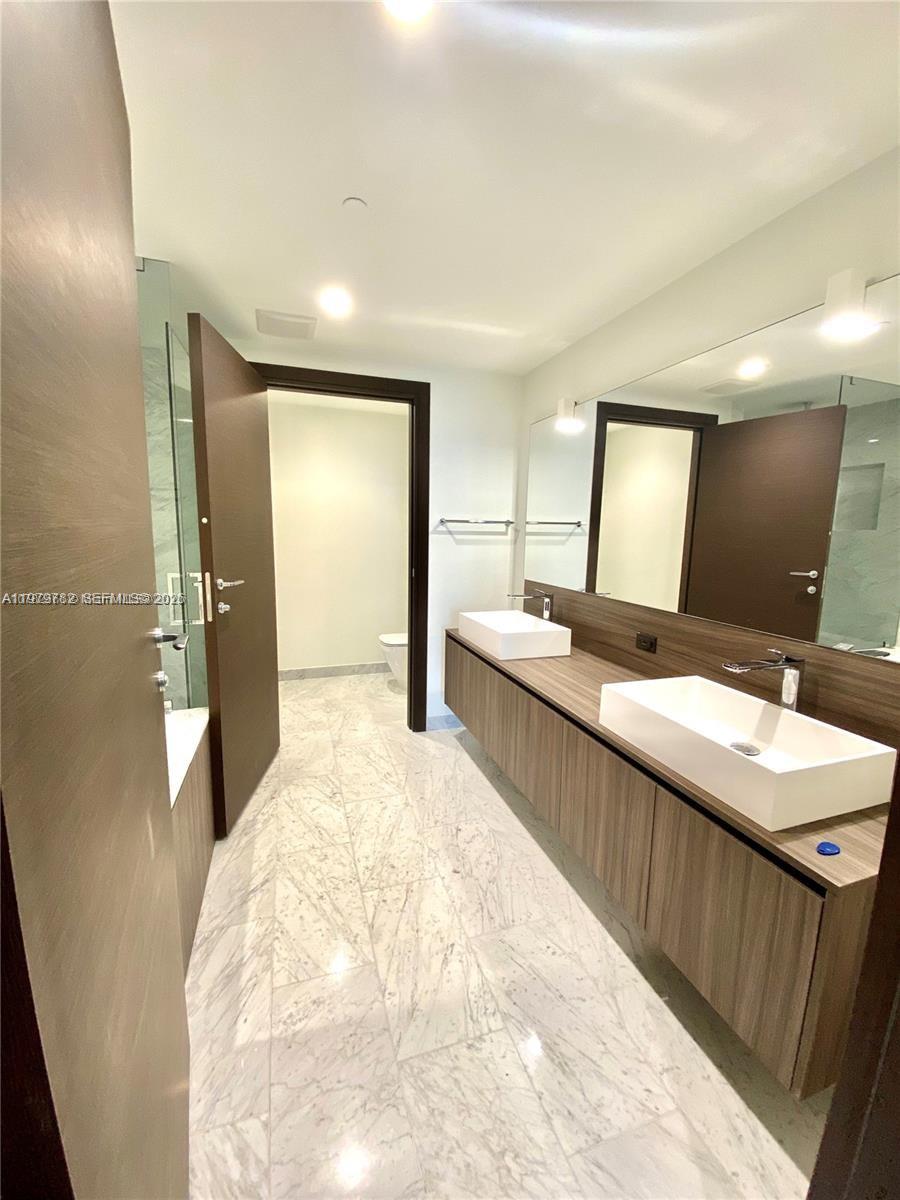 BRICKELL FLATIRON CONDO - Residential
