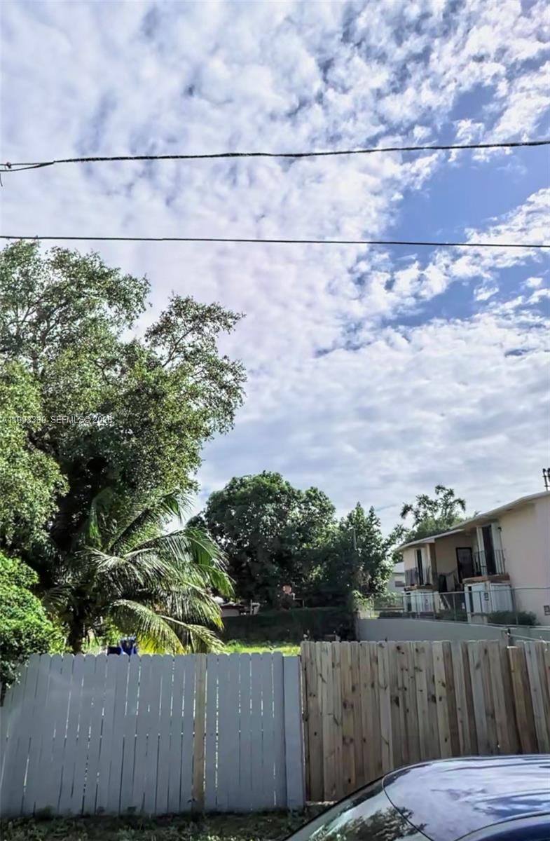 CITY OF MIAMI SOUTH - Land