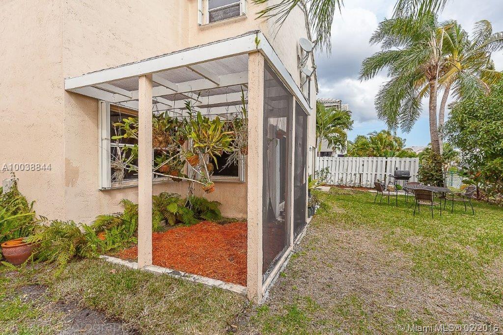 The Landings 140-22 B - Residential