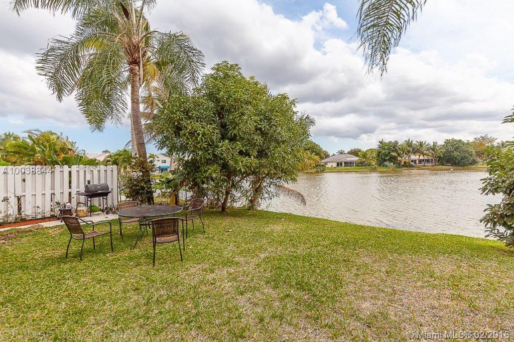 The Landings 140-22 B - Residential