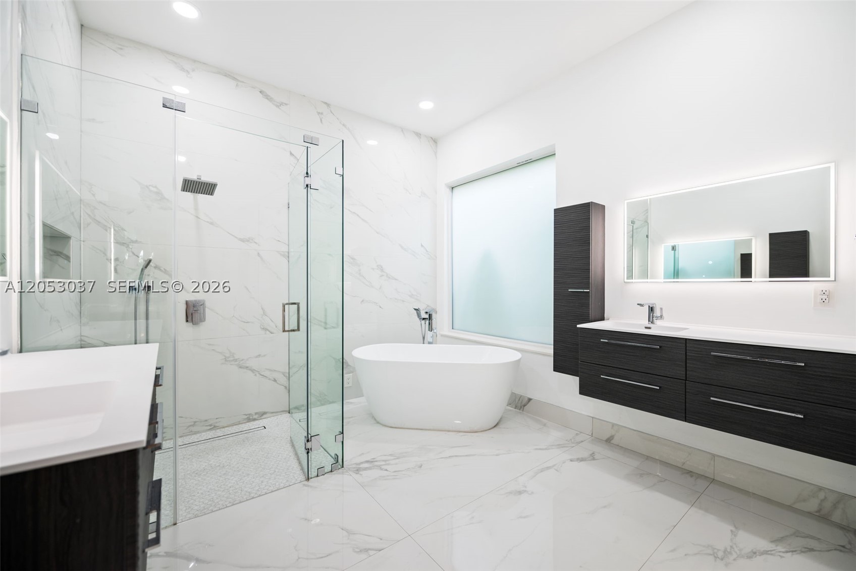 SECTOR 7 - PARCELS F G H - Residential Lease