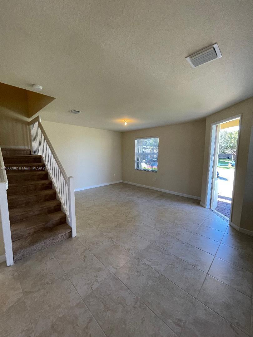 LAKES BY THE BAY EVE REPL - Residential