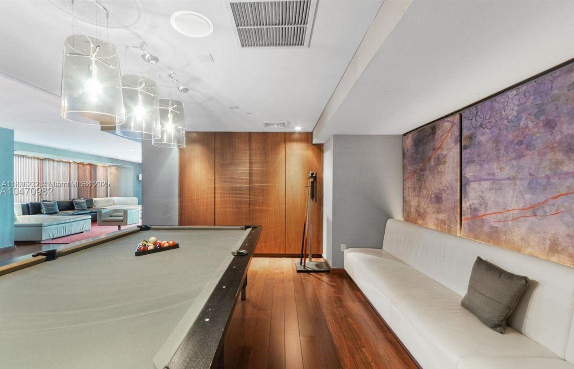 ONE MIAMI EAST CONDO - Residential