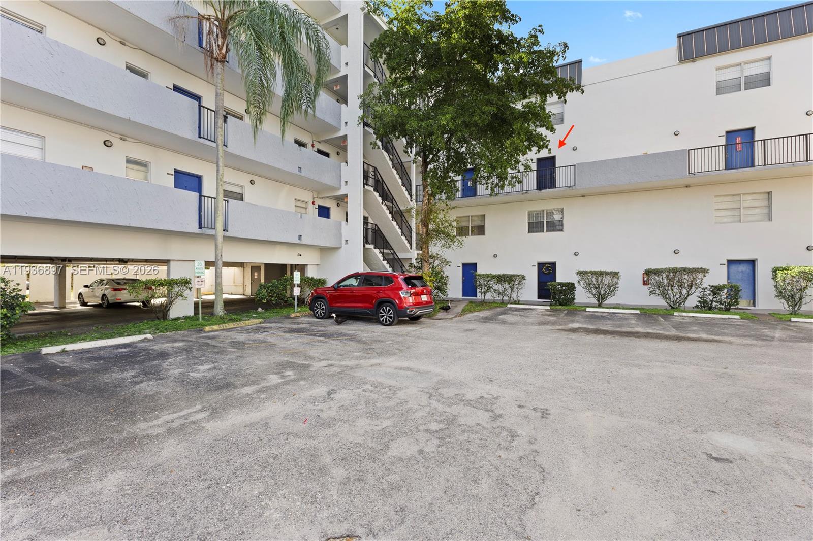 VILLAGE SQUARE CONDO - Residential