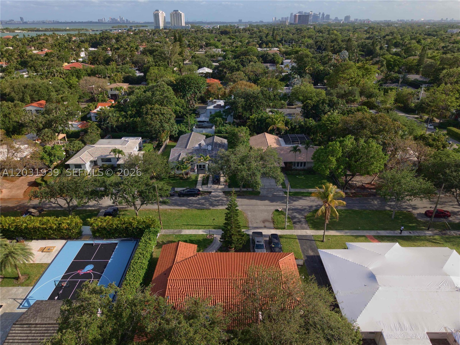 BELVIDERE PARK - Land