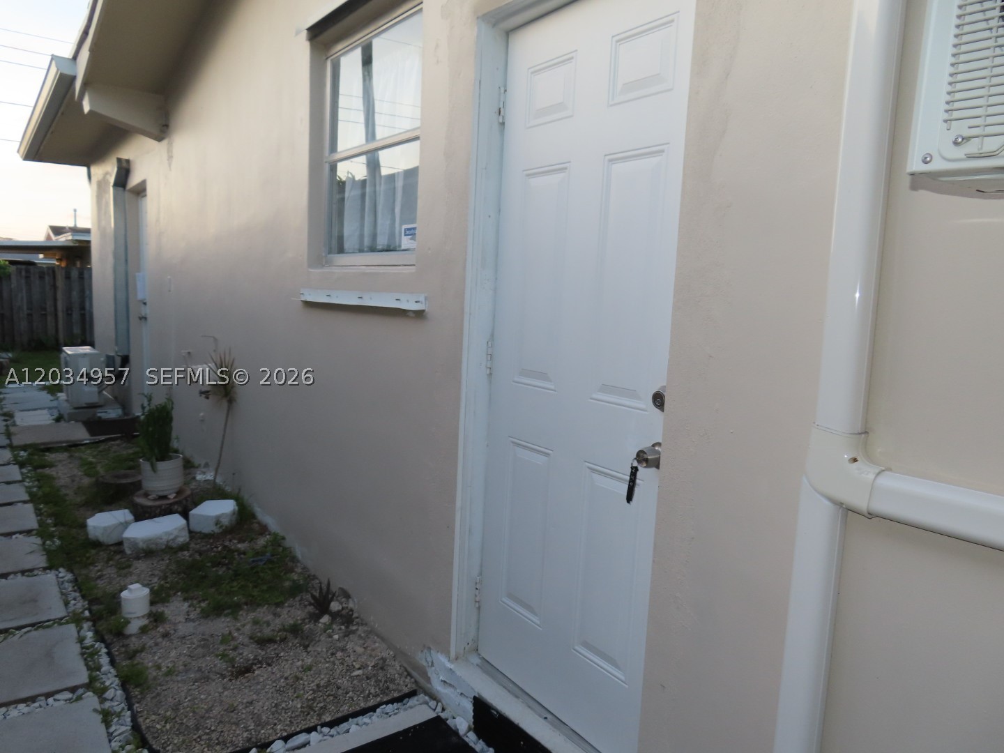 BOULEVARD HEIGHTS SEC NIN - Residential Lease