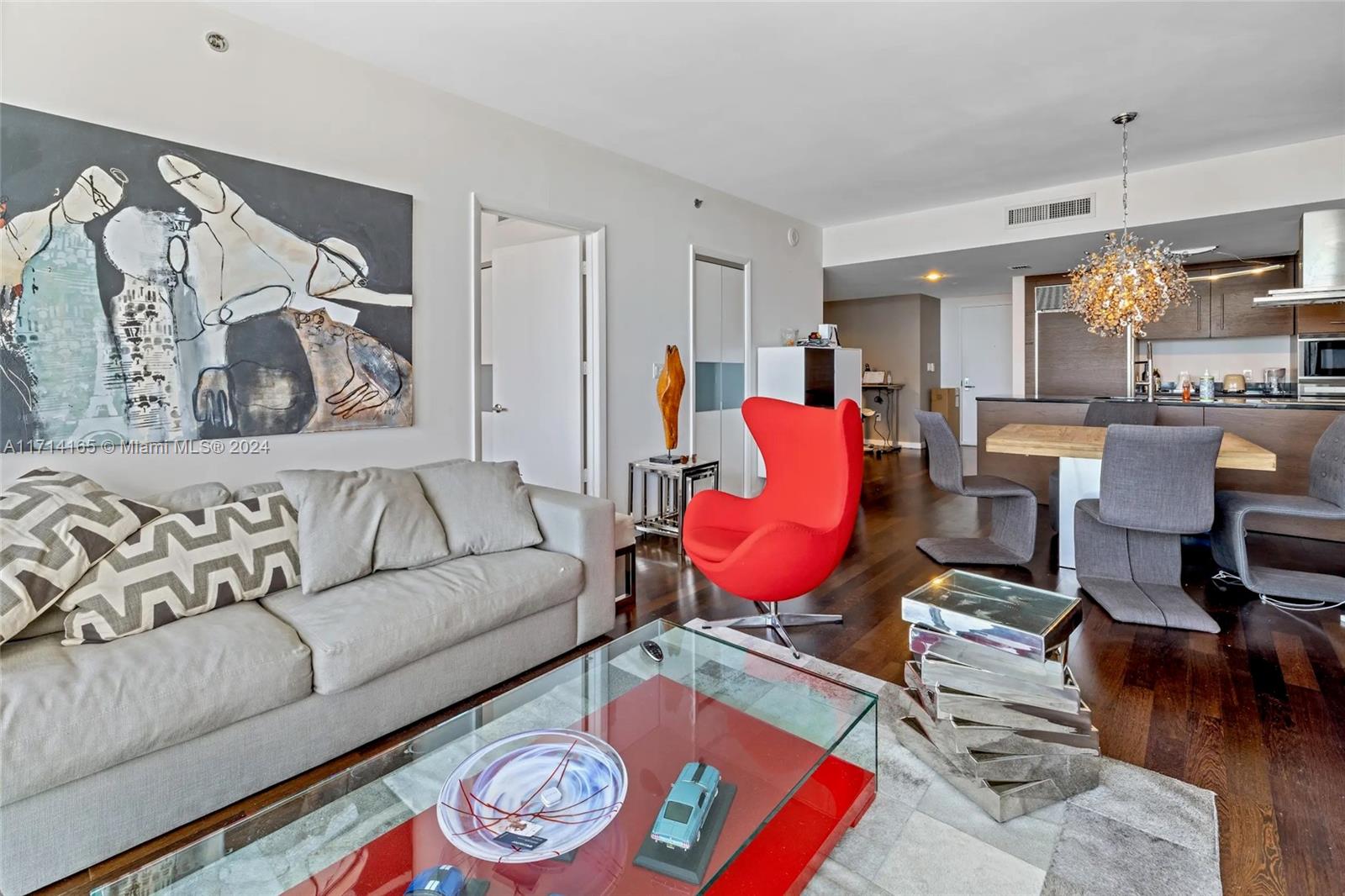 ICON BRICKELL NO TWO - Residential