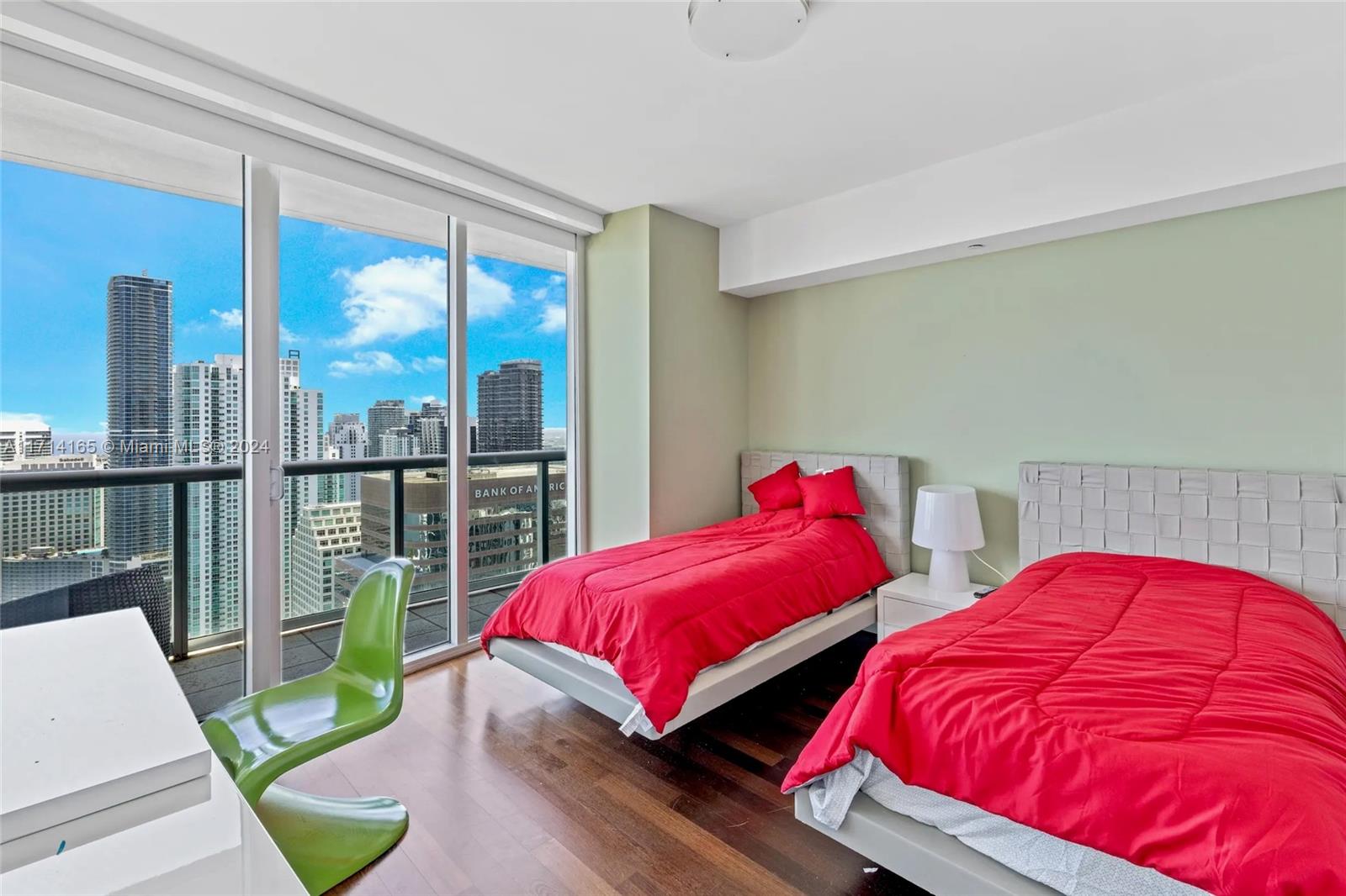 ICON BRICKELL NO TWO - Residential