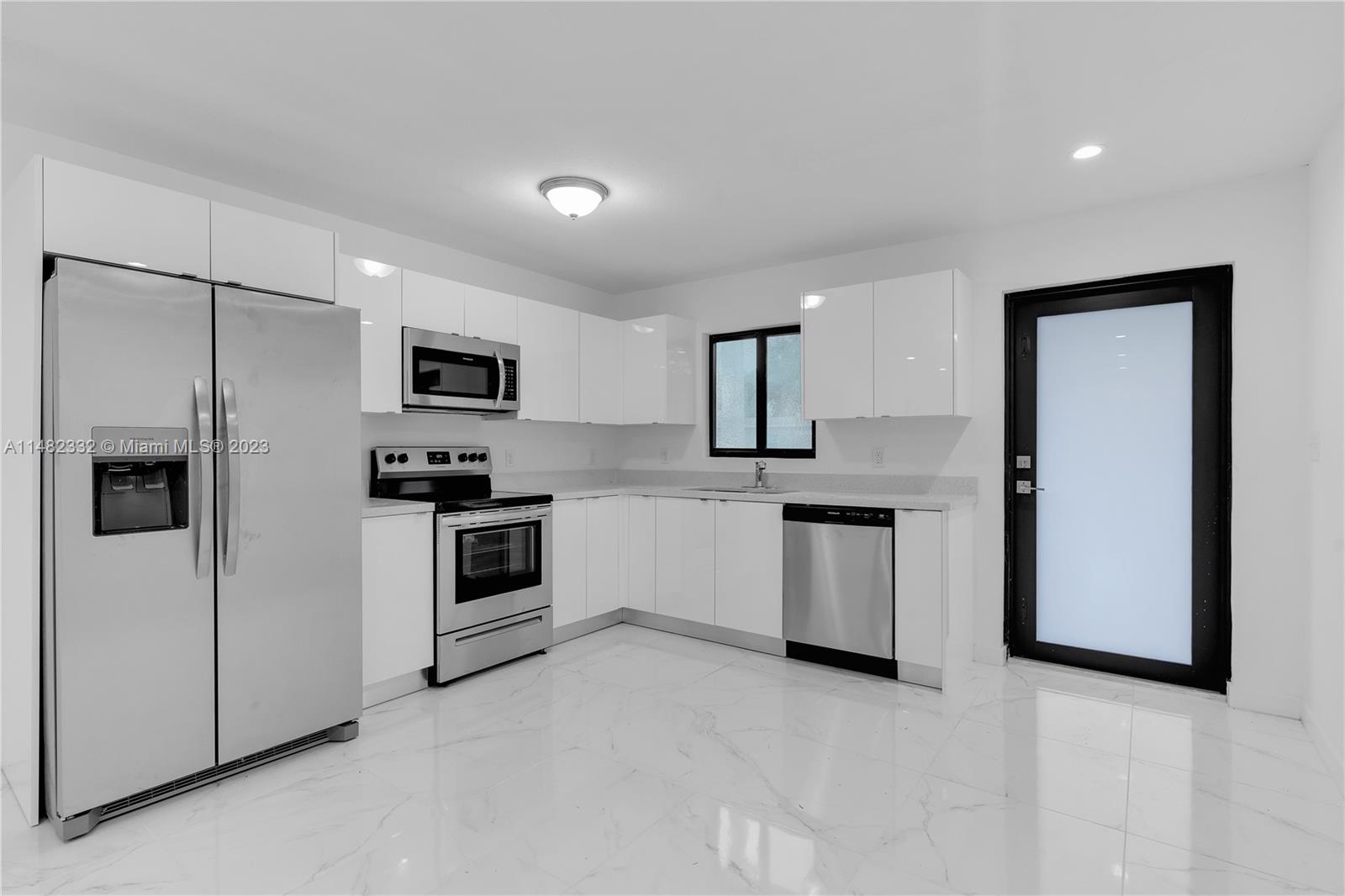 1712-1716 NW 76 TERRACE CO - Residential