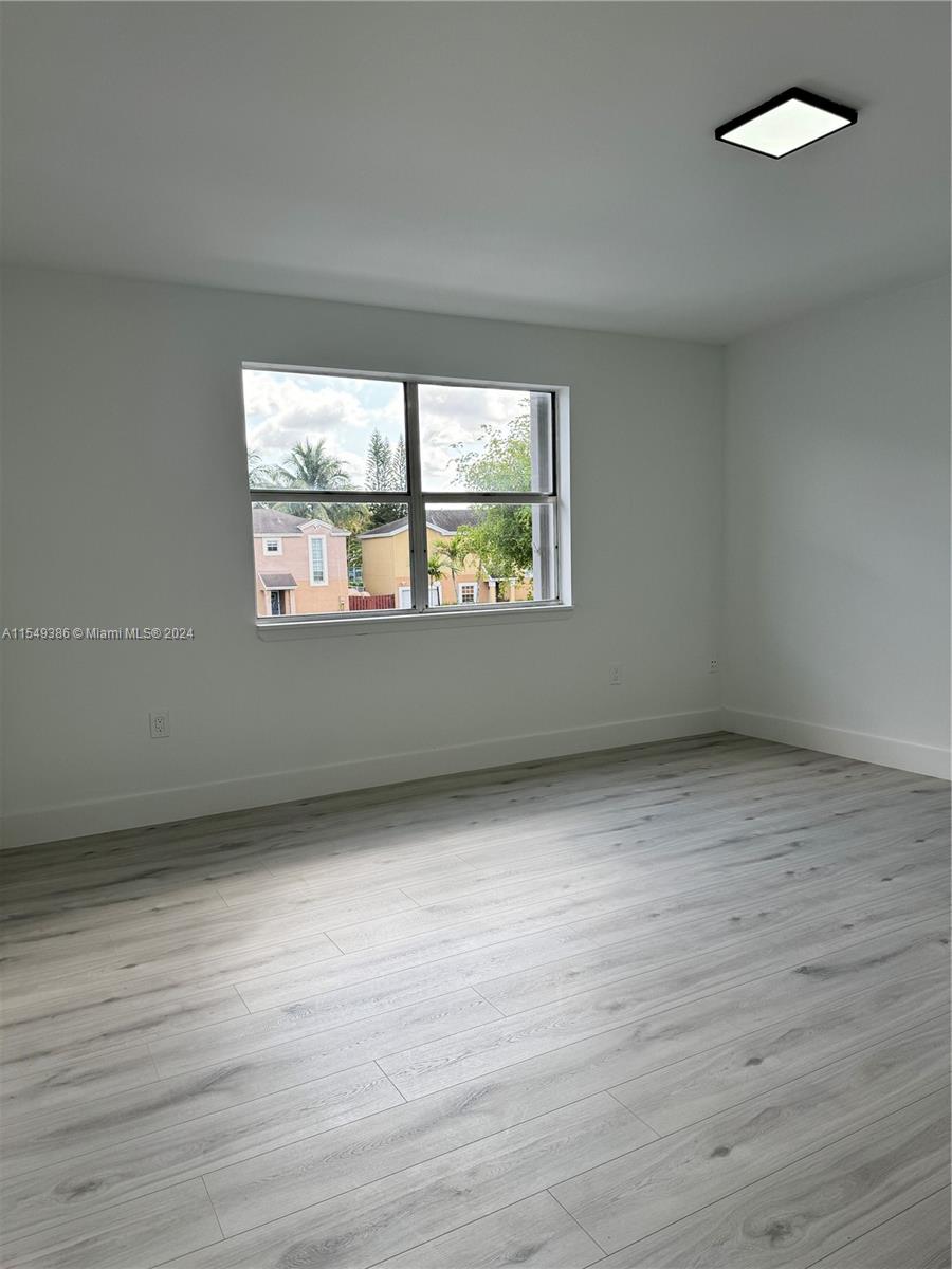 PANACHE SEC 3 - Residential