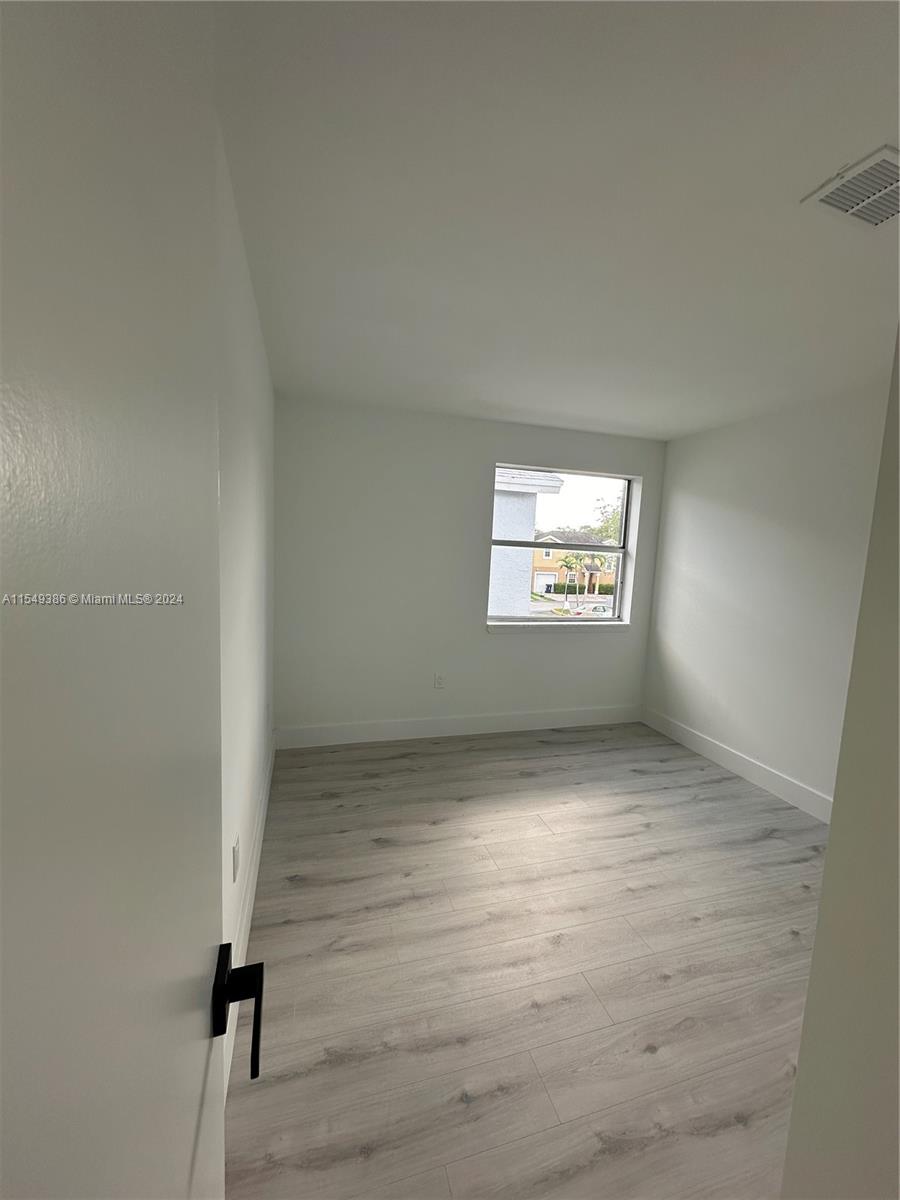 PANACHE SEC 3 - Residential