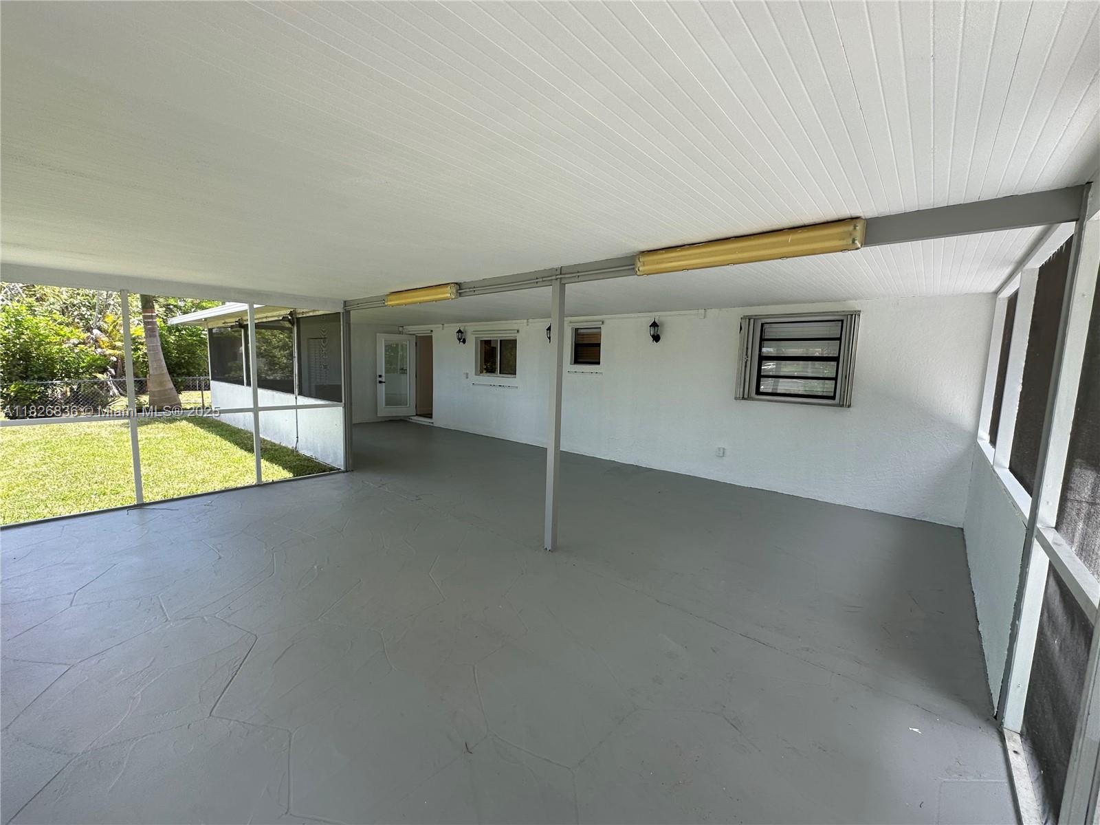 PLAYLAND ISLES - Residential Lease