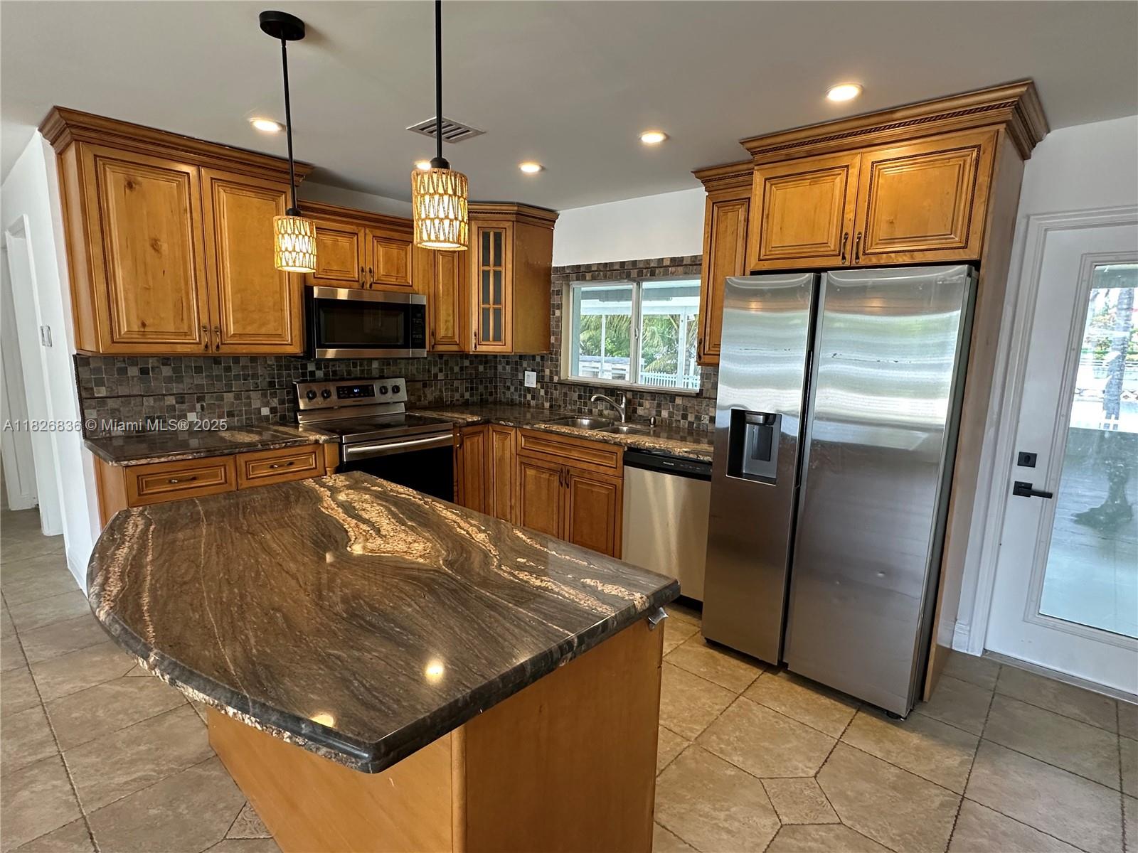 PLAYLAND ISLES - Residential Lease
