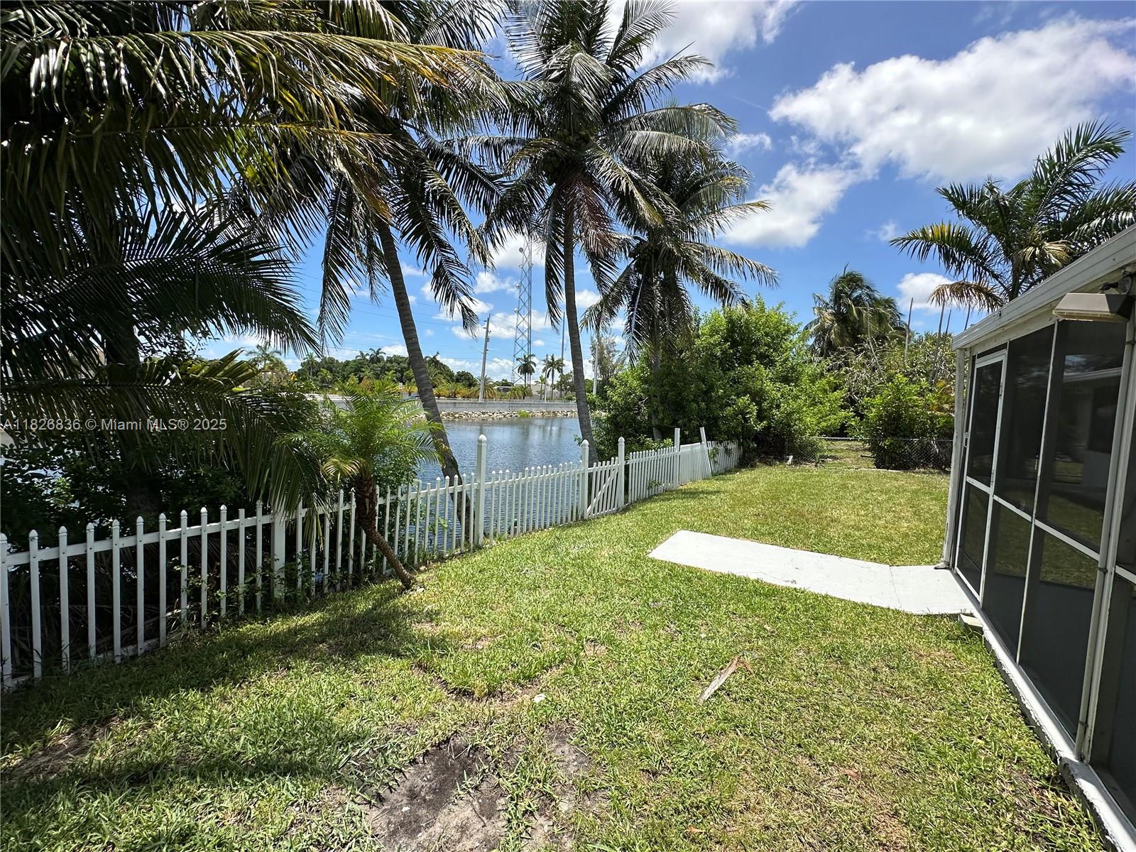 PLAYLAND ISLES - Residential Lease
