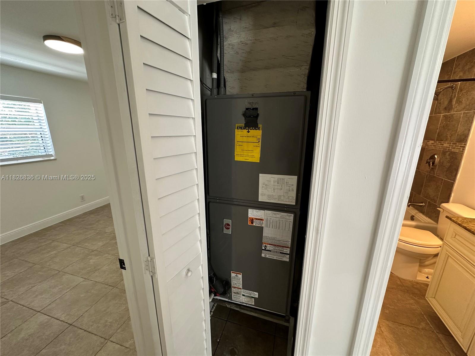 PLAYLAND ISLES - Residential Lease
