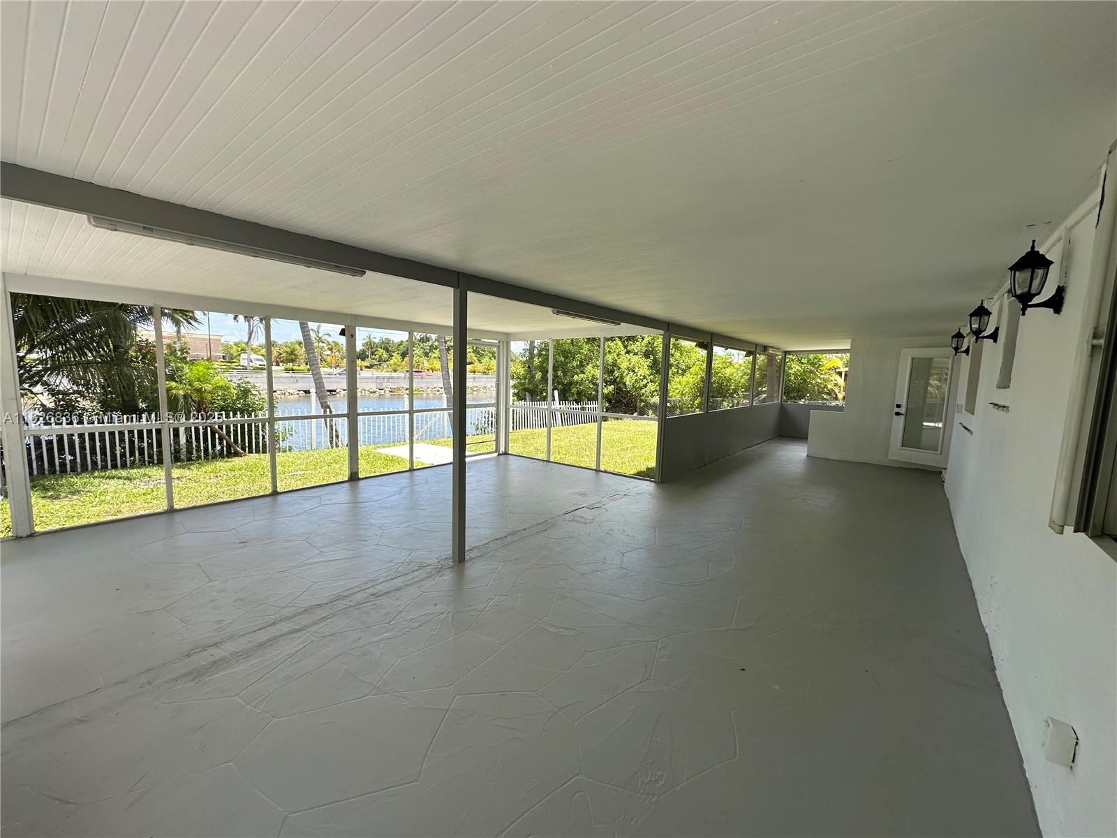 PLAYLAND ISLES - Residential Lease
