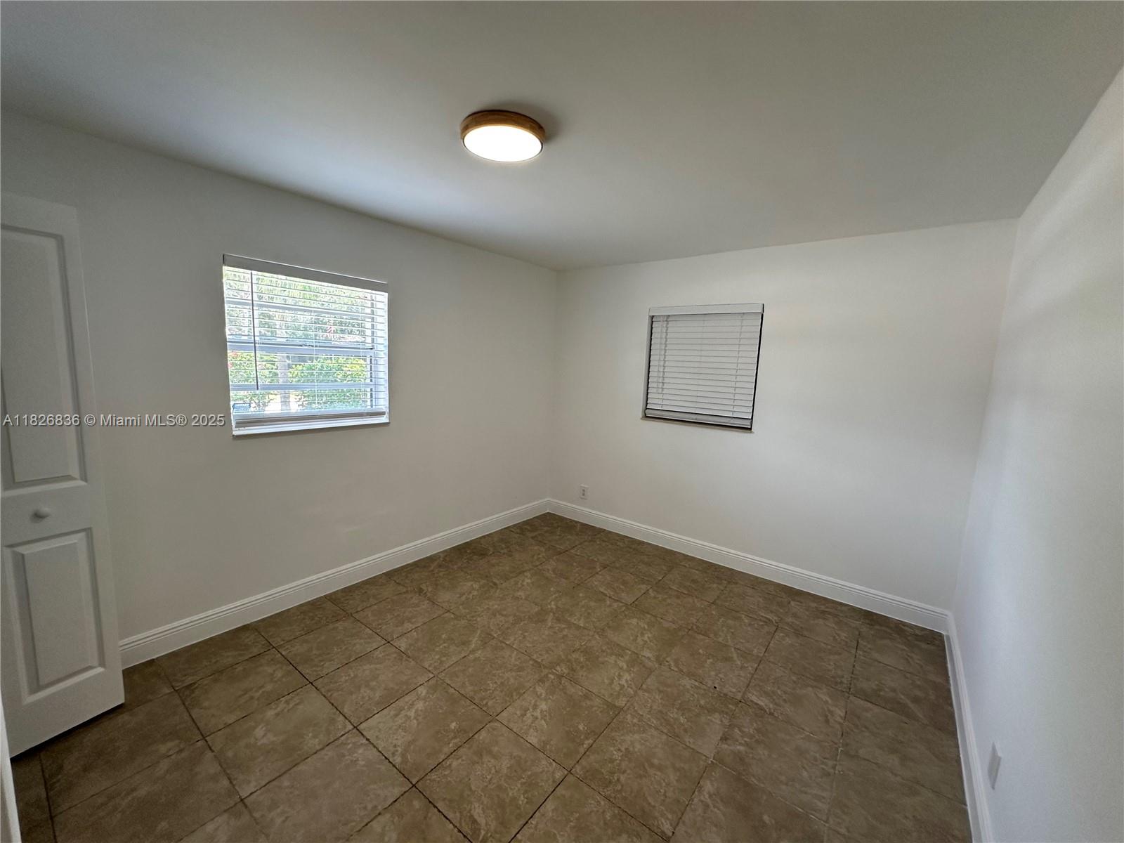 PLAYLAND ISLES - Residential Lease