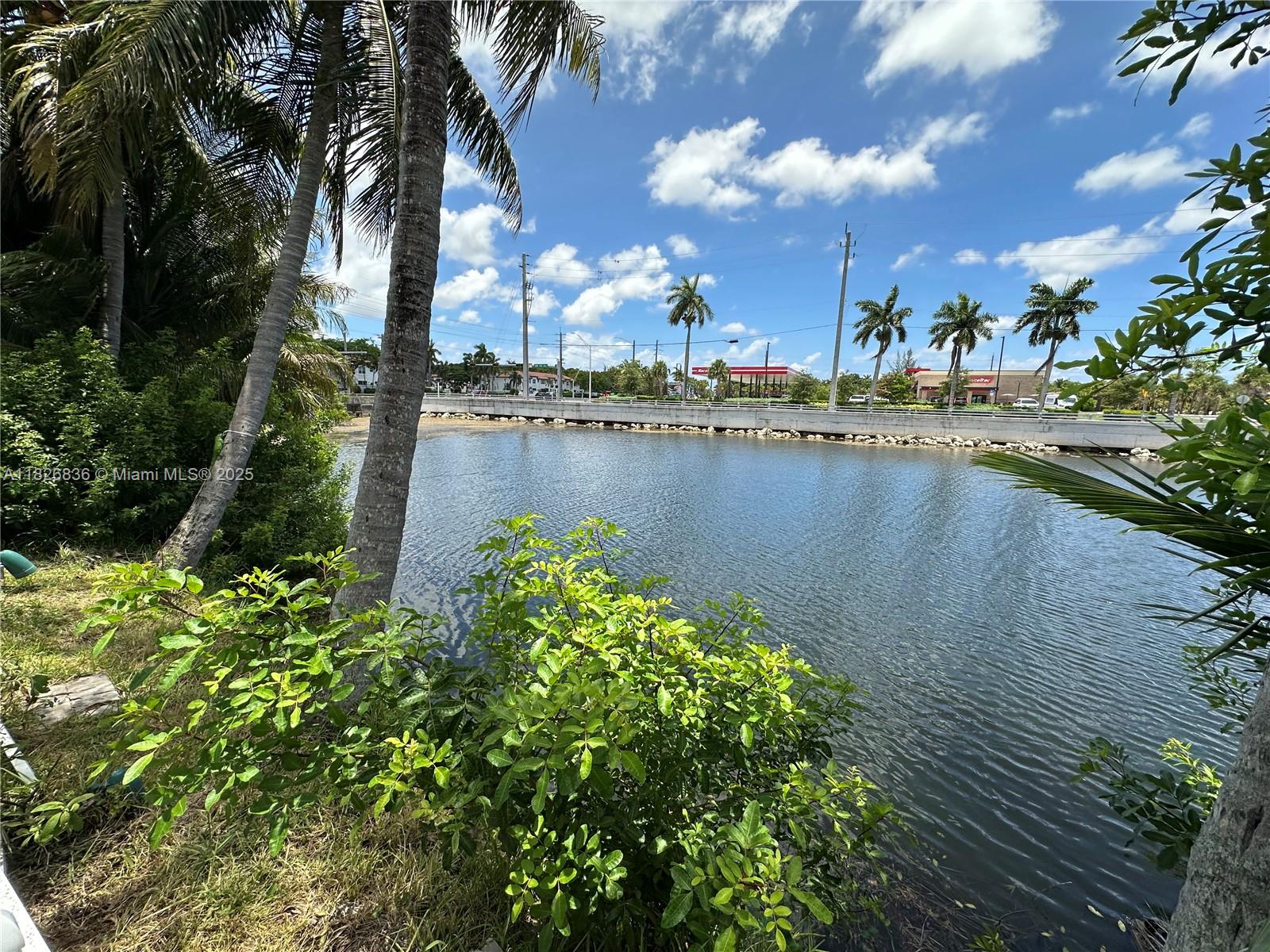 PLAYLAND ISLES - Residential Lease