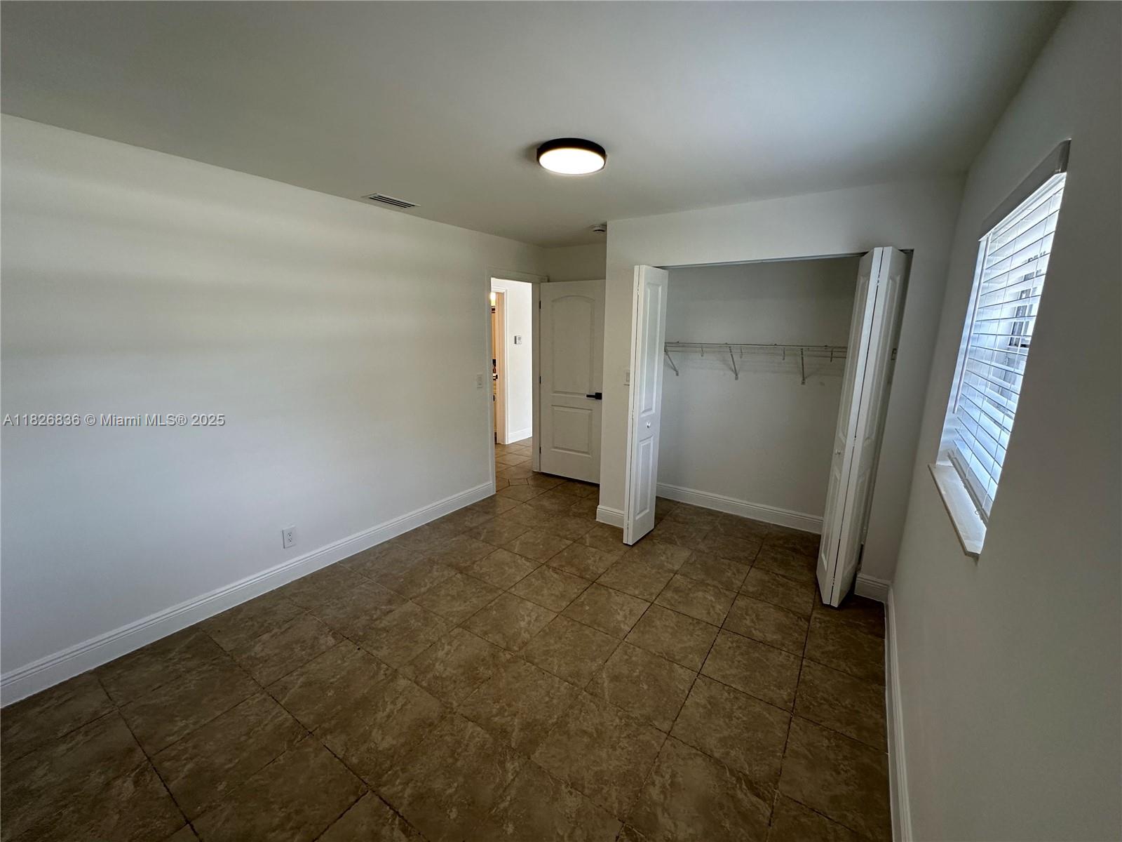 PLAYLAND ISLES - Residential Lease