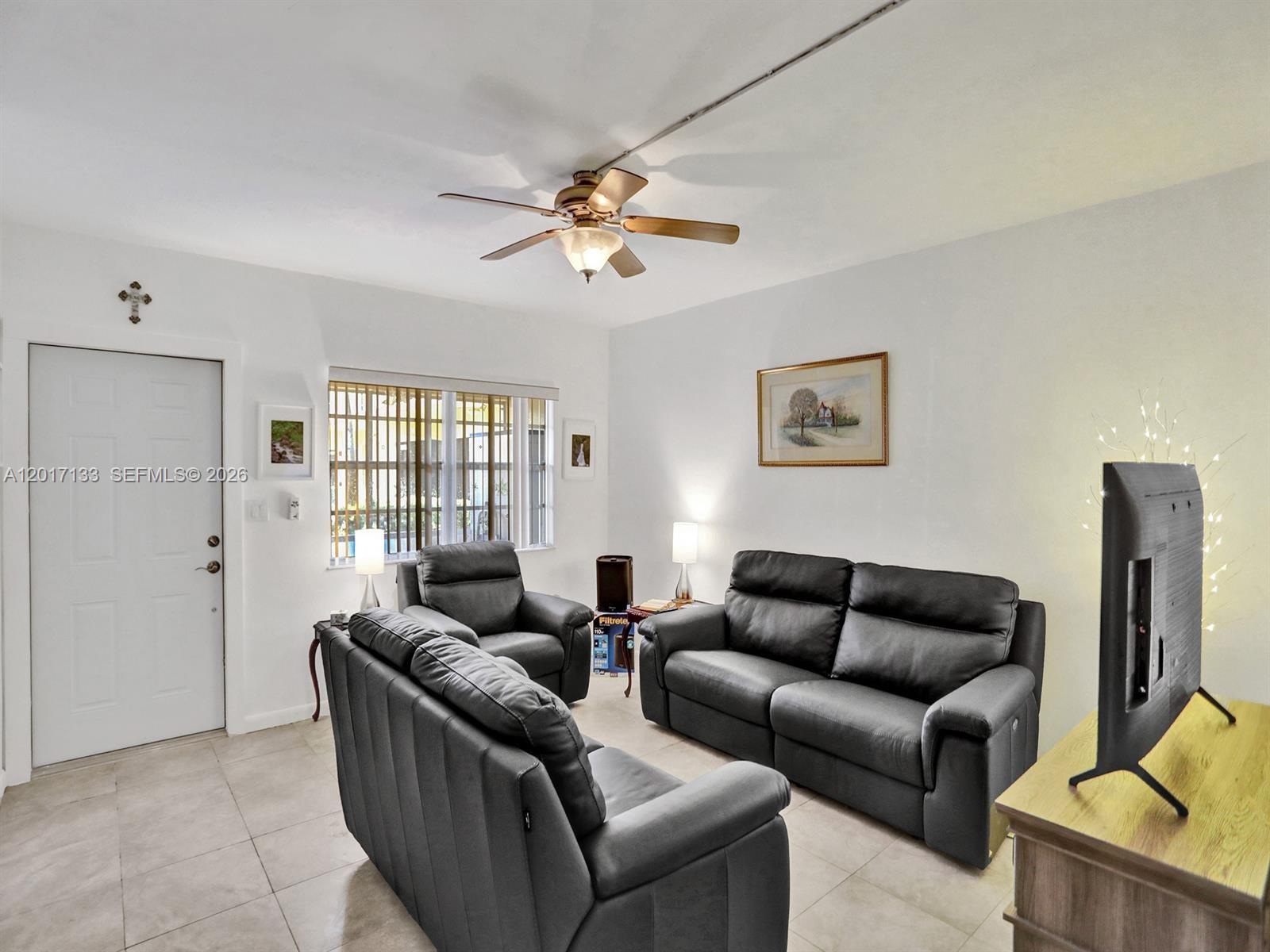 UNIVERSITY MANORS CONDO N - Residential
