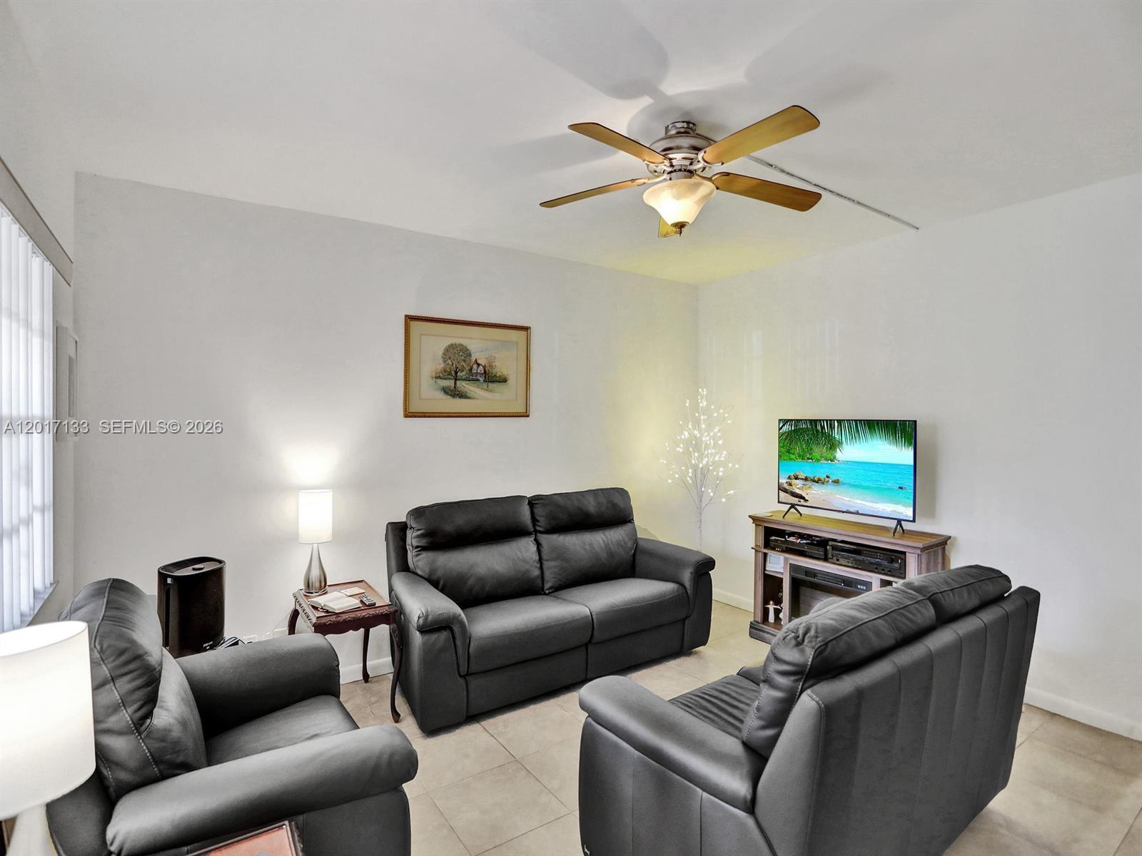 UNIVERSITY MANORS CONDO N - Residential