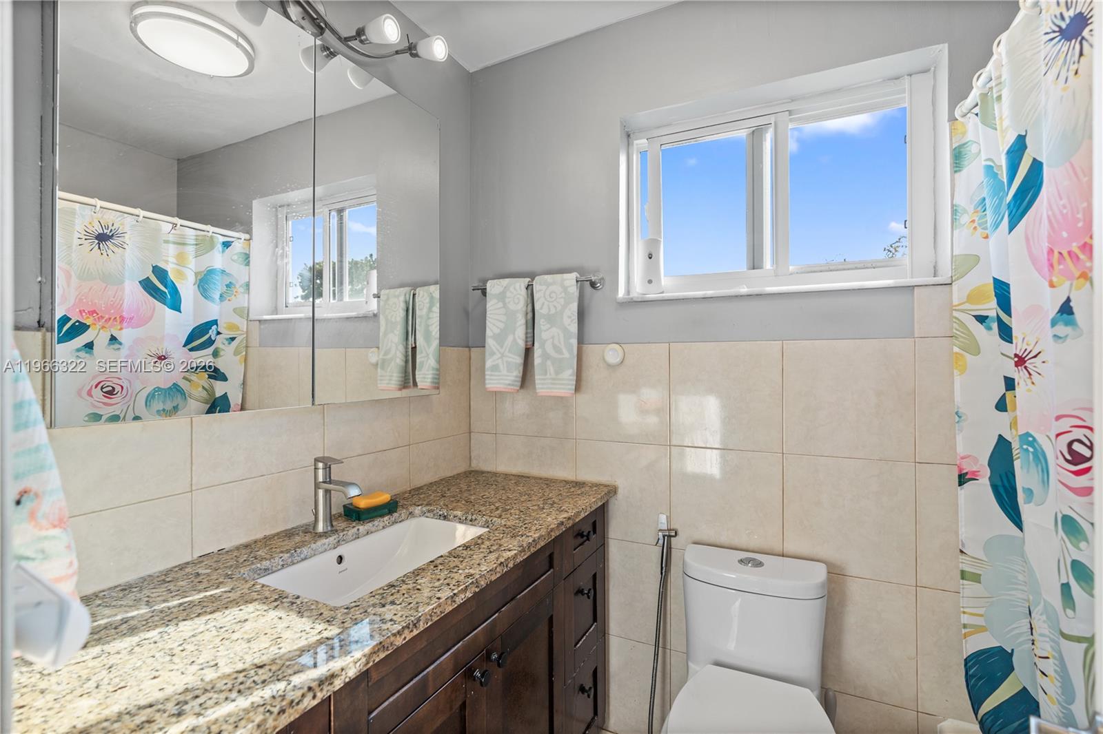 SHERIDAN LAKES CONDO APTS - Residential