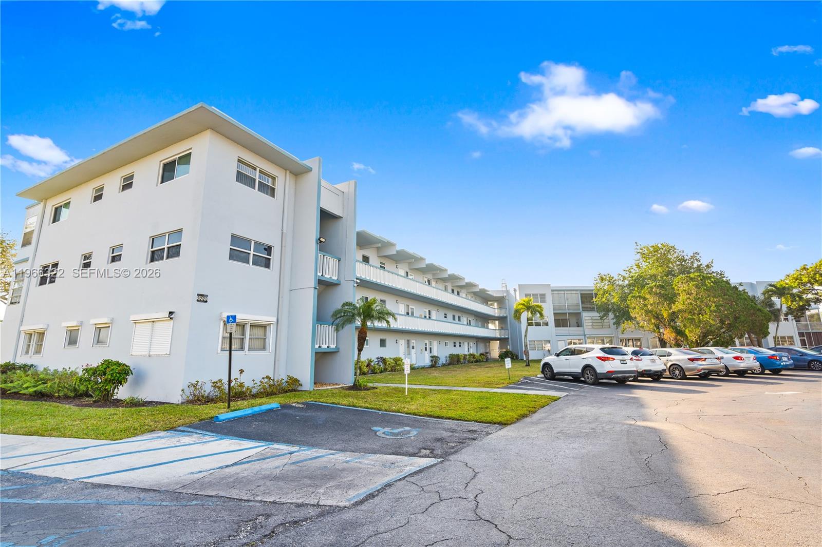 SHERIDAN LAKES CONDO APTS - Residential