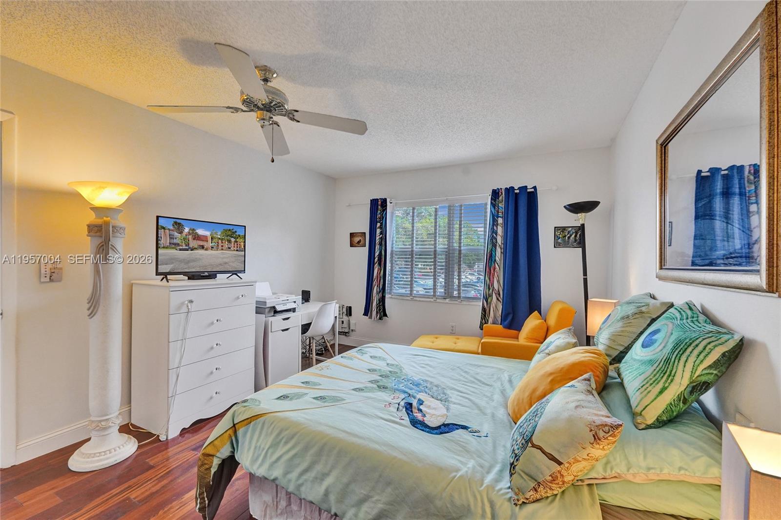OAKBROOK IV V VI VII COND - Residential