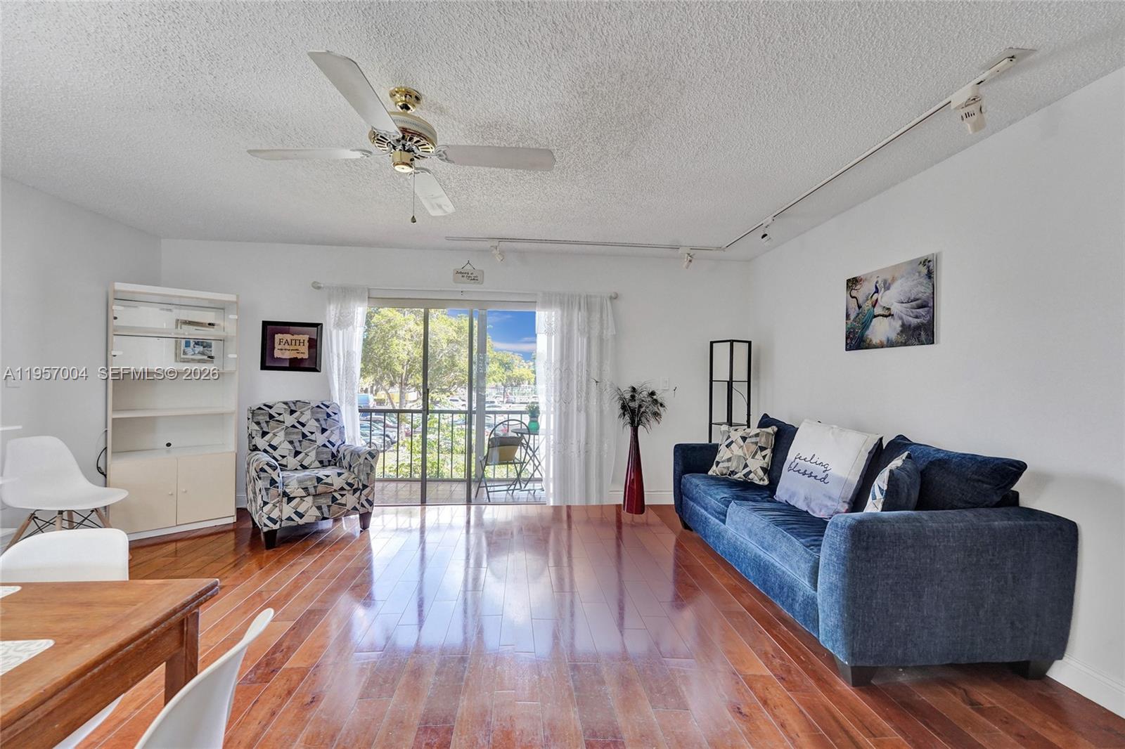 OAKBROOK IV V VI VII COND - Residential