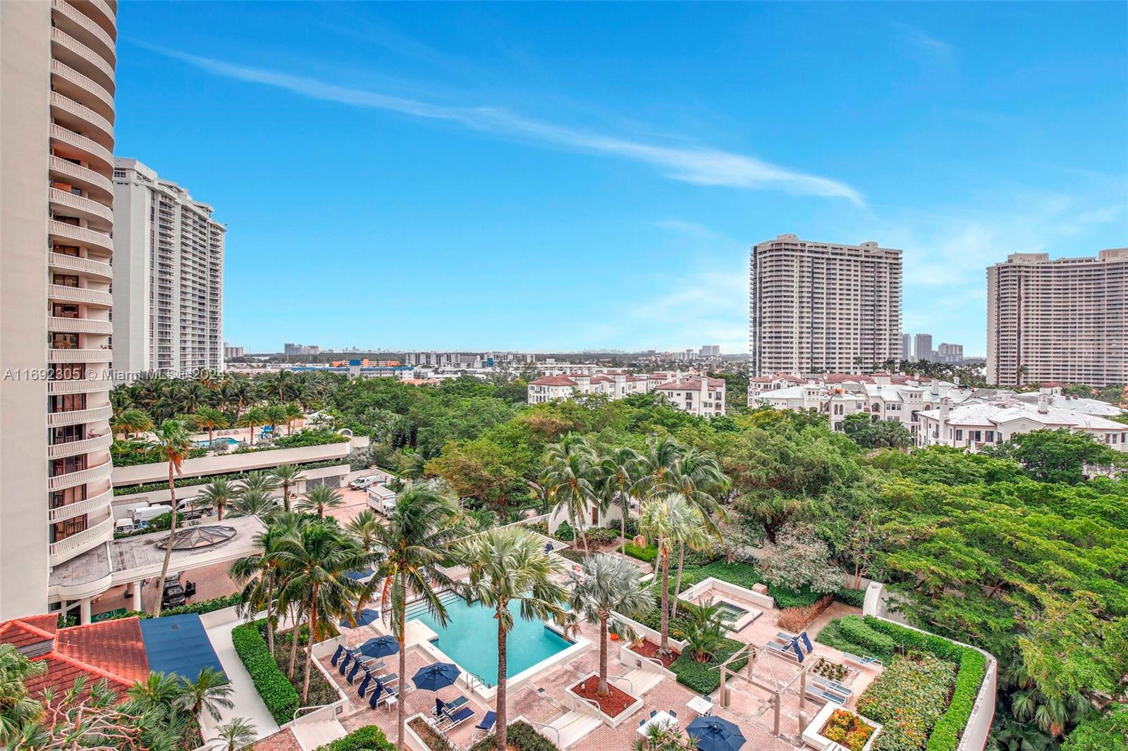 4000 ISL BLVD WILLIAMS IS - Residential