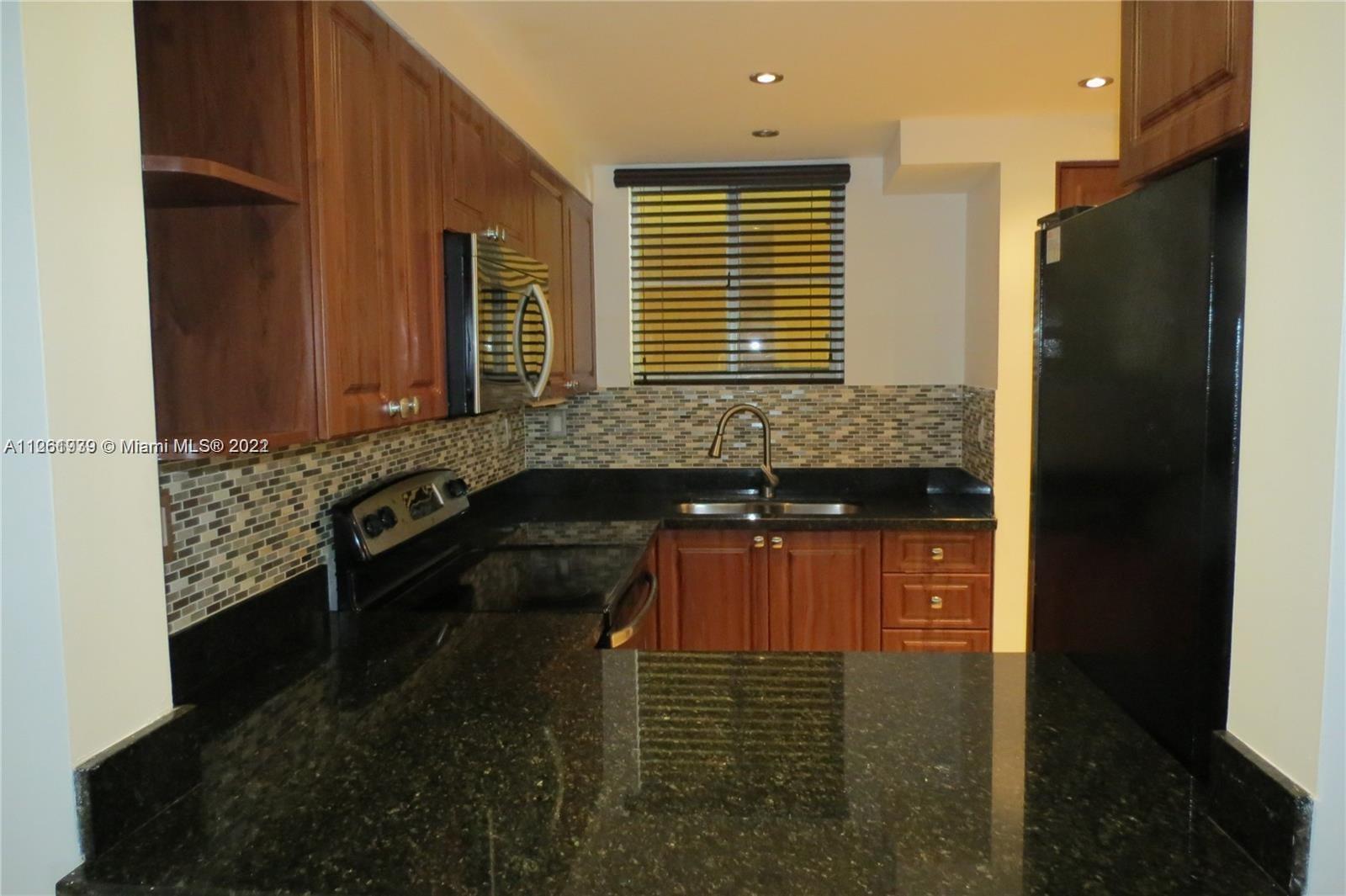 WATERVIEW CONDO - Residential Lease