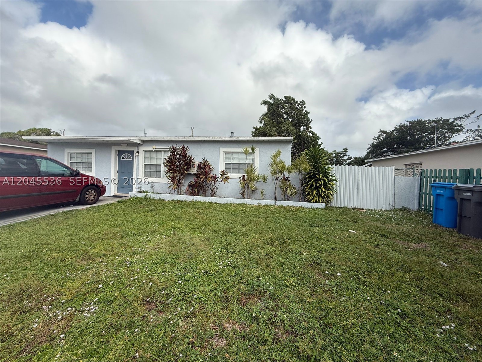 LAKE FOREST SEC 2 - Residential