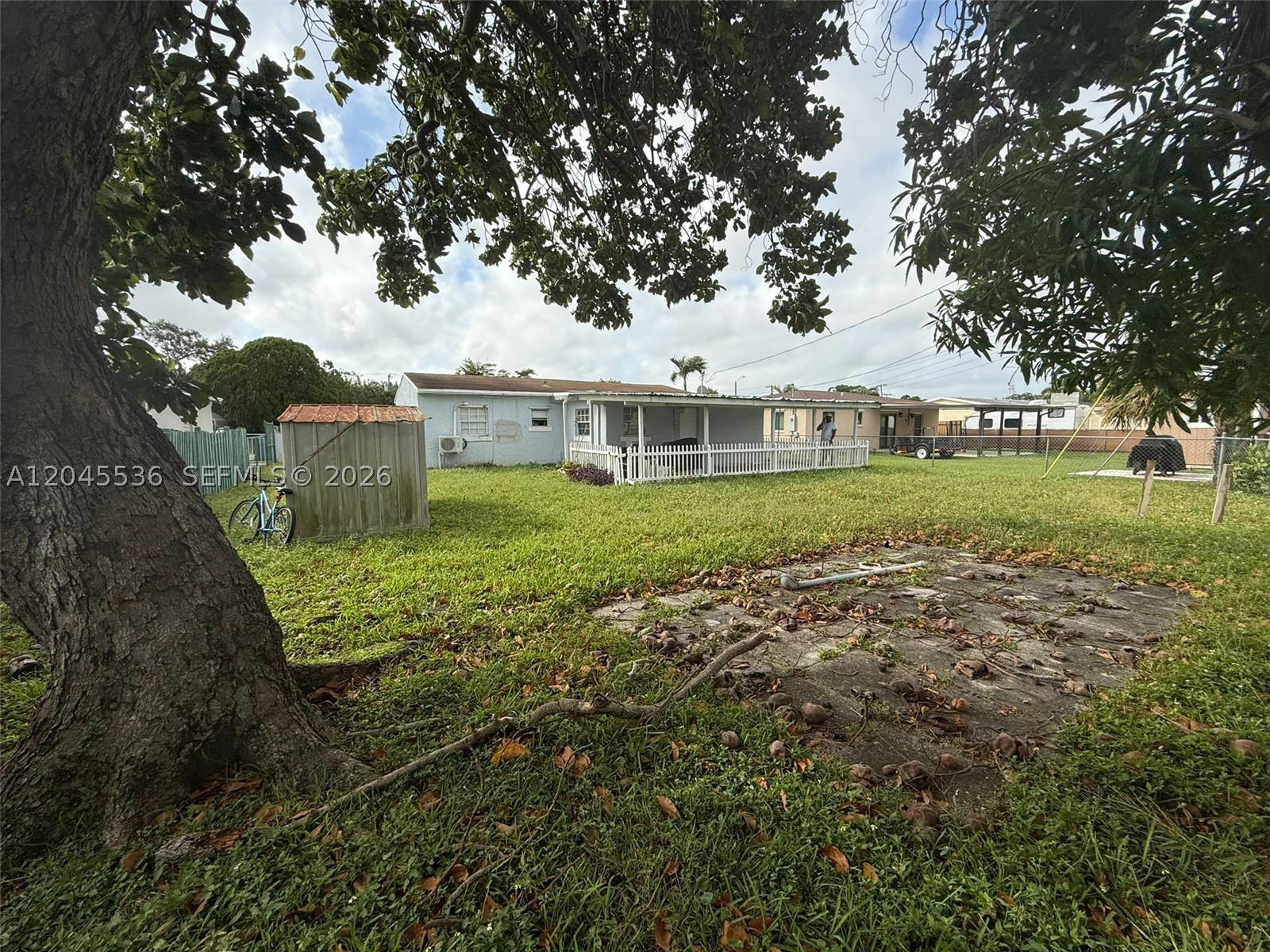 LAKE FOREST SEC 2 - Residential