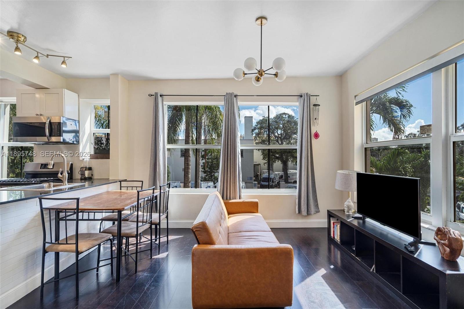 WINDSOR PLAZA CONDO - Residential