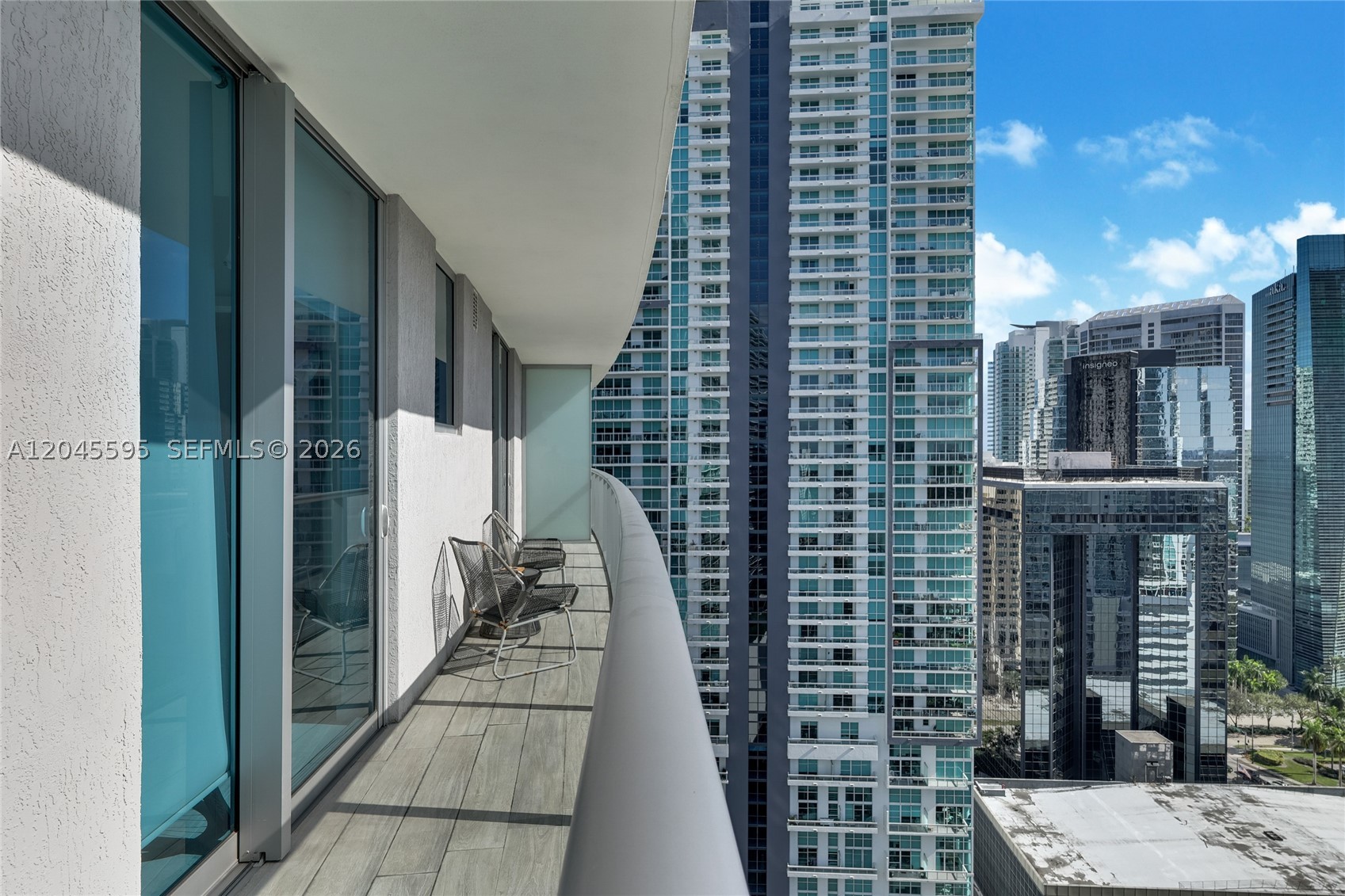 1100 MILLECENTO RESIDENCE - Residential
