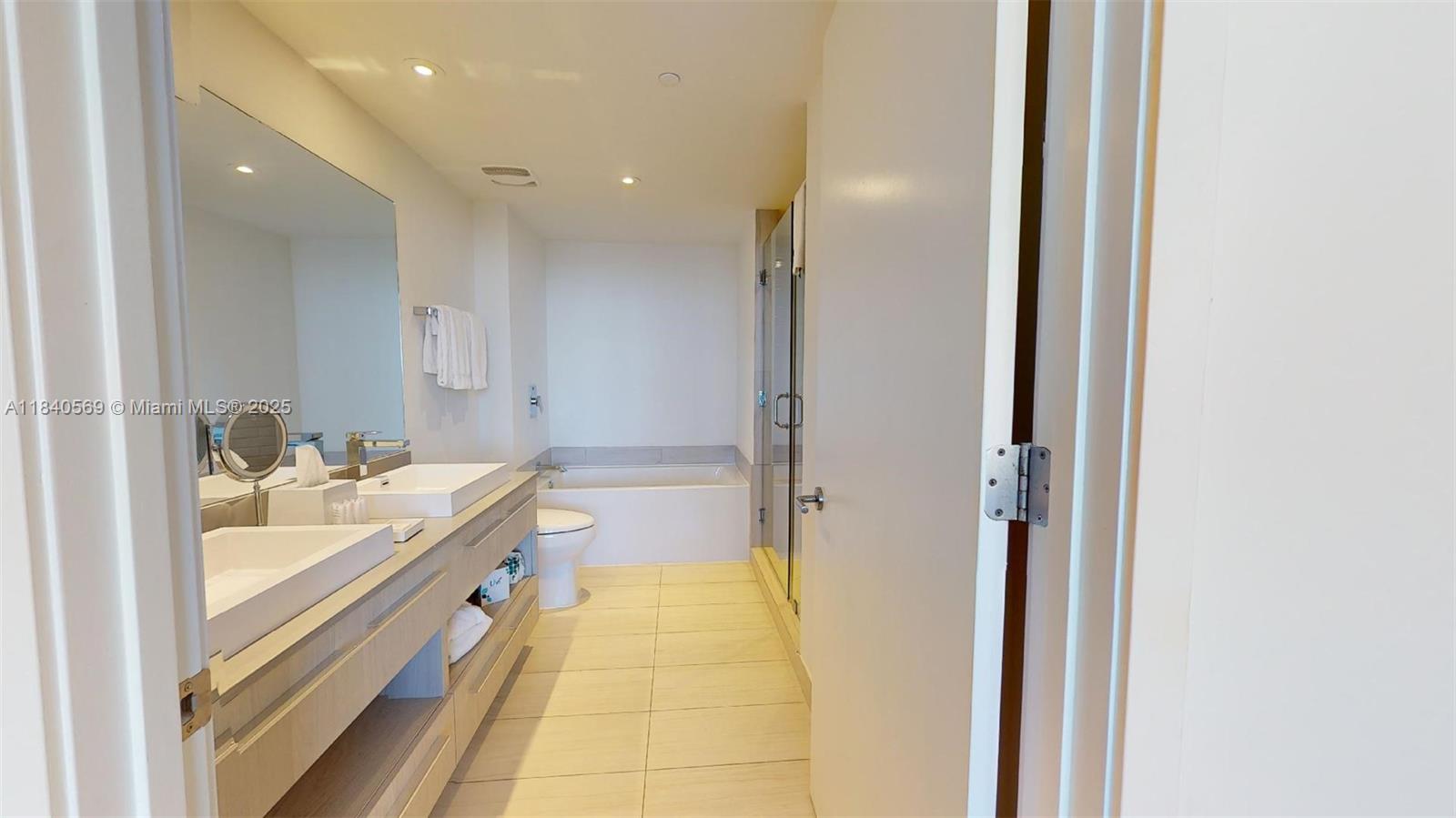 4010 SOUTH OCEAN CONDO - Residential