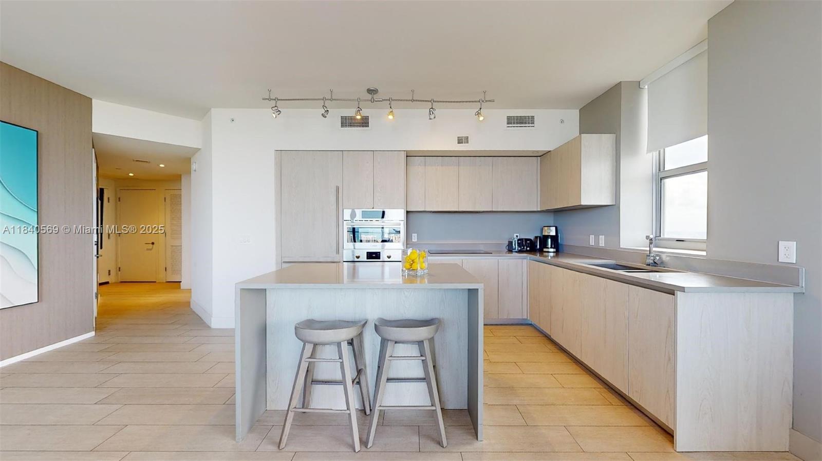 4010 SOUTH OCEAN CONDO - Residential