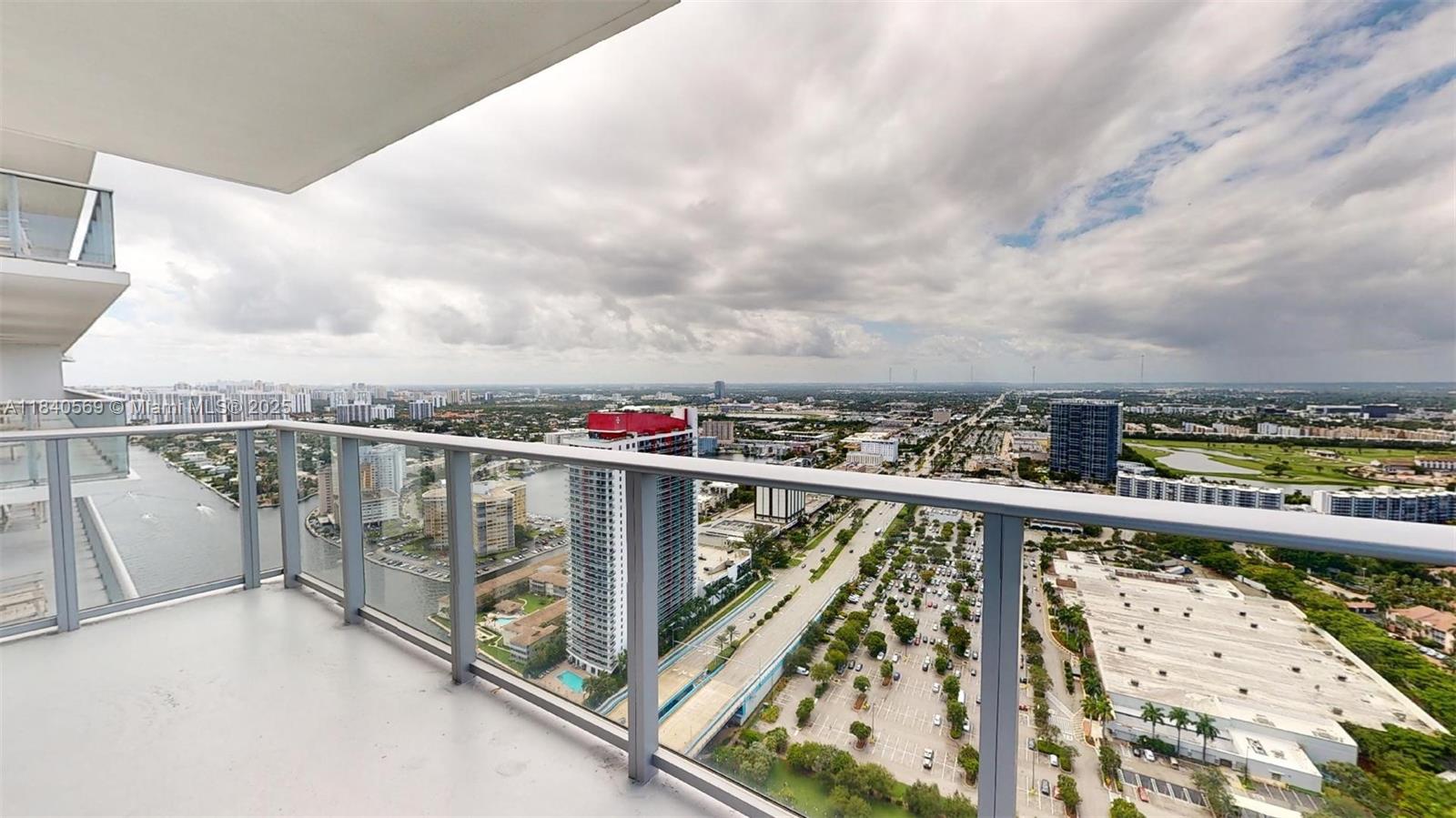 4010 SOUTH OCEAN CONDO - Residential