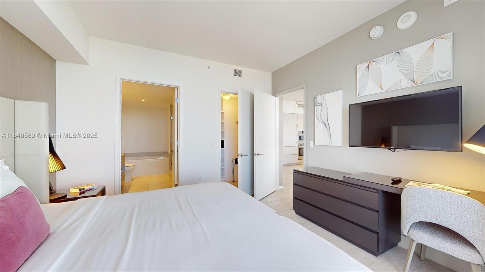 4010 SOUTH OCEAN CONDO - Residential