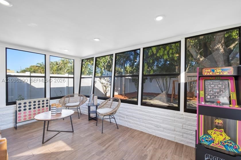 NORTH ANDREWS TERRACE - Residential