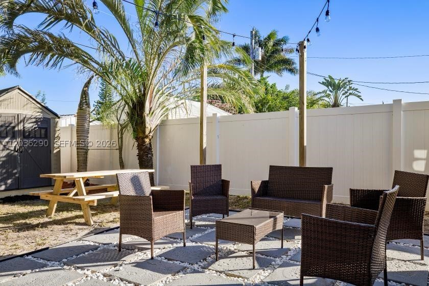 NORTH ANDREWS TERRACE - Residential