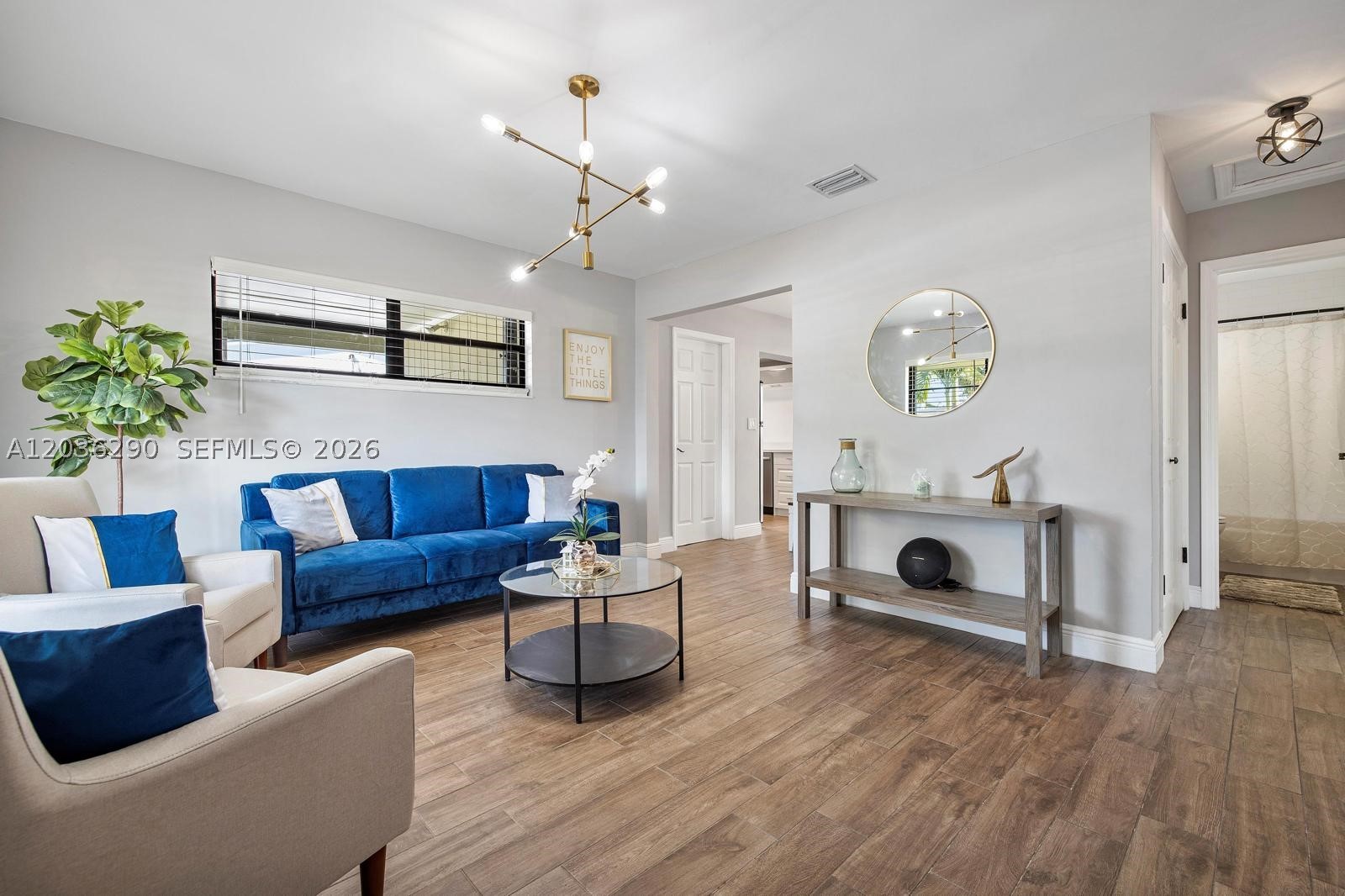 NORTH ANDREWS TERRACE - Residential